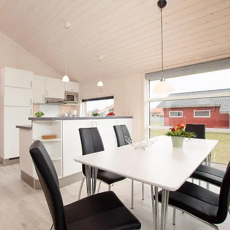 2 Ocean A 117 Holiday home